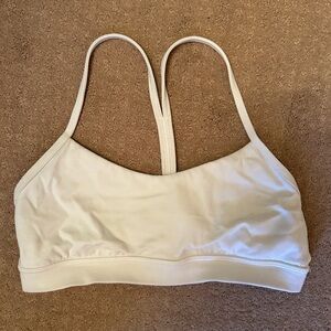 Lululemon flow y bra
